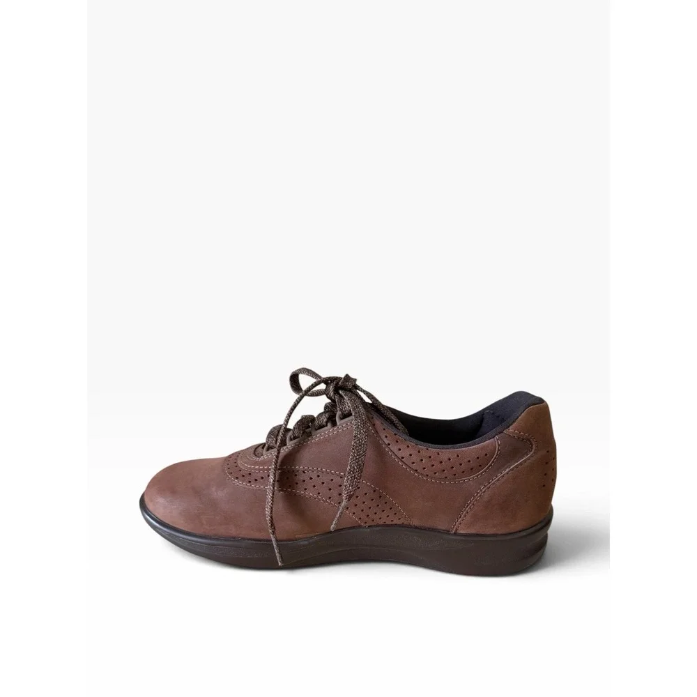 SAS Women's Walk Easy Size 8.5 Chocolate Walking Shoes